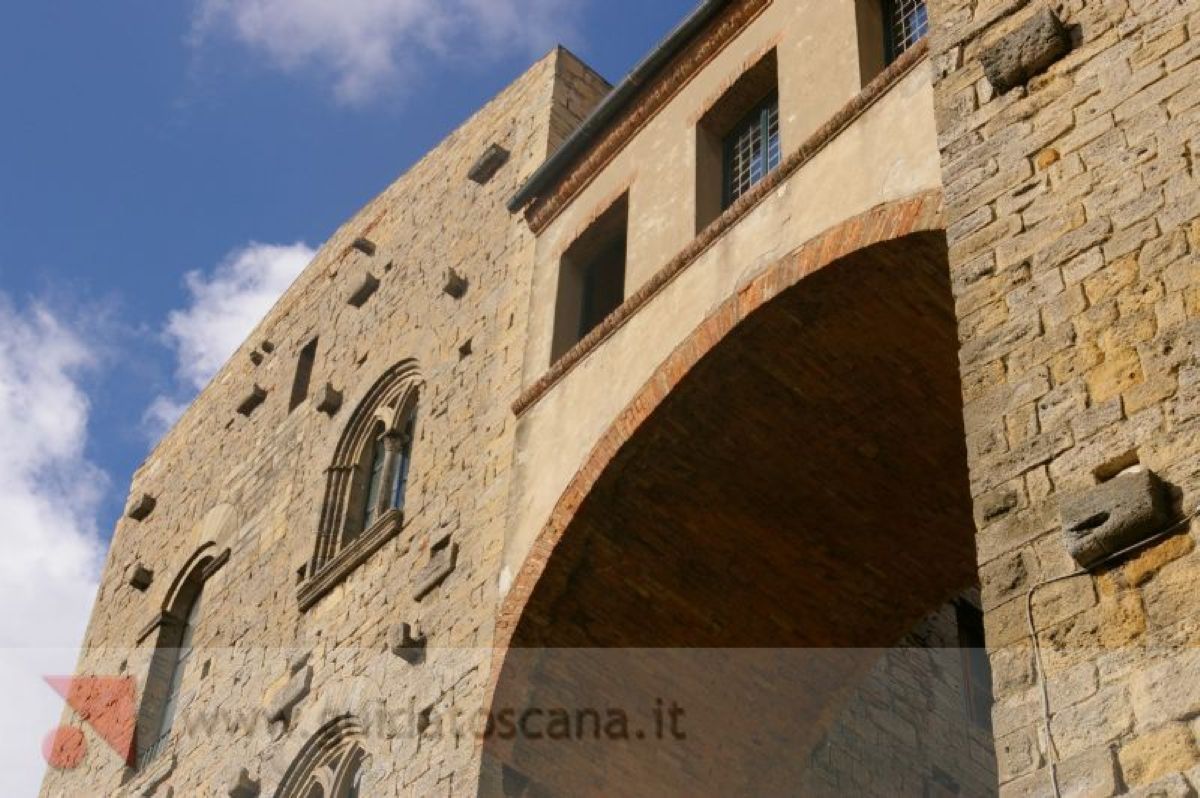 Uno scorcio del centro storico di Volterra